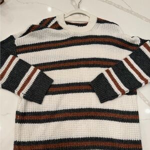 American eagle small sweater
